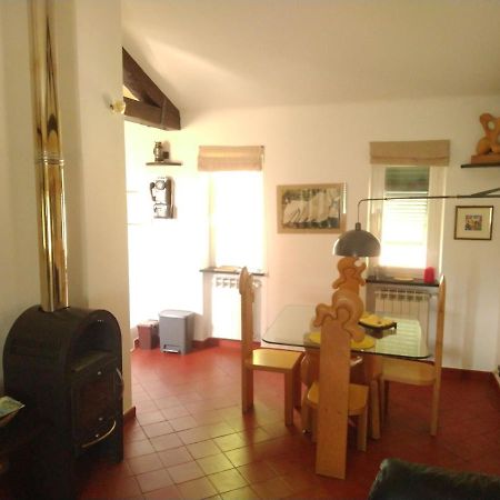 Villa Maia Neirone Ngoại thất bức ảnh